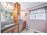 9928 Sylvestor Rd - Photo 20