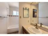 912 Kingston St - Photo 16