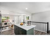 530 Everett St - Photo 13