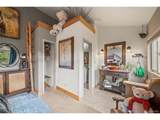 336 Crest Dr - Photo 19
