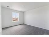 25244 Warren Pl - Photo 17