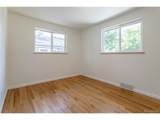 323 Irving St - Photo 13