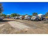 5711 Hooker St - Photo 17