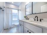 1367 Monroe St - Photo 20