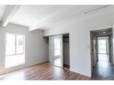 8060 Girard Ave - Photo 11