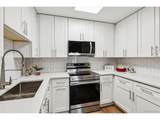 580 Clinton St - Photo 5
