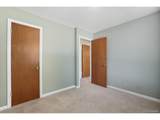 2924 Illinois Ave - Photo 10