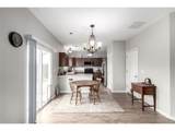 2034 Lillian Way - Photo 3