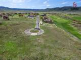 1568 Fairways Ct - Photo 4
