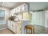 2121 Troy Ct - Photo 11