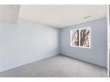 551 Crestline Cir - Photo 20