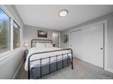 28001 Camel Heights Cir - Photo 17