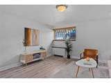 1260 York St - Photo 5