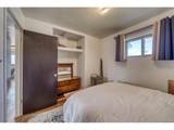 8 Oak St - Photo 16