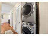 221 Vine St - Photo 15