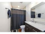 221 Vine St - Photo 16