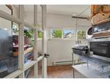 2952 Vine St - Photo 18