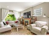 2952 Vine St - Photo 7