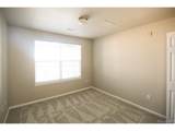 2800 Blue Sky Cir - Photo 19