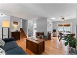 2932 Pennsylvania Ave - Photo 9