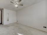 650 Clinton St - Photo 3