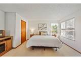 2324 Meadows Ln - Photo 12
