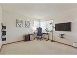 2324 Meadows Ln - Photo 17