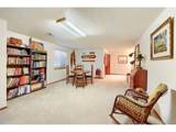 2324 Meadows Ln - Photo 23