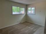504 Scranton Ave - Photo 18