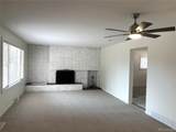 504 Scranton Ave - Photo 3