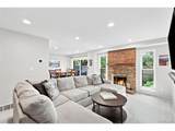 7925 Layton Ave - Photo 11