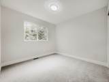 7711 Rosemary Way - Photo 21