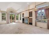 12596 Mann Creek Ct - Photo 4