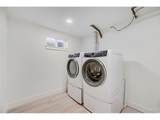1364 Poplar St - Photo 25
