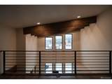 421 Chestnut St - Photo 17