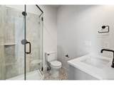 421 Chestnut St - Photo 32