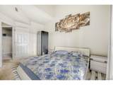 9481 Mansfield Ave - Photo 11