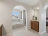 2819 Canyon Crest Dr - Photo 26