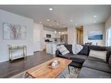 6612 Ceylon St - Photo 5