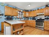 105 Surrey St - Photo 11