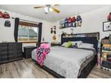 105 Surrey St - Photo 18