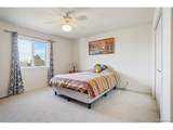 1922 Amethyst Dr - Photo 25