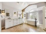 9654 Brook Hill Ln - Photo 11