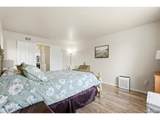 5086 Miriam Ln - Photo 19