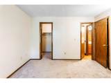 995 Miller St - Photo 17