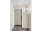 580 Clinton St - Photo 16
