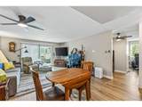 650 Clinton St - Photo 8