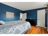 1600 Perry St - Photo 19