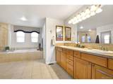 3639 Oak Meadow Dr - Photo 26