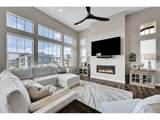 3303 Carabiner St - Photo 14
